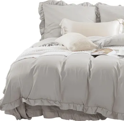 Zdjęcie produktu dla Pościel Srebrna 220x200cm 100% Mikrofibra + 2 poszewki 70x80 Ruffy