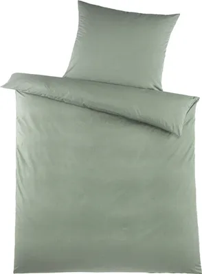 A folded duvet cover and pillowcase set.