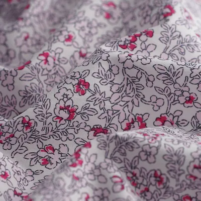 Imagen del producto de Algodón popelín, peonías rosas y color crema