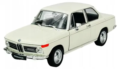 Produktbild von WELLY BMW 2002ti Modellauto 1:24 Metall Beige