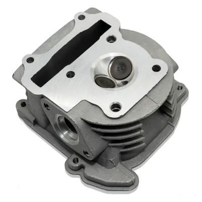 Immagine prodotto di Testa cilindro BestPrice, compatibile con motori GY6 50 ccm 4T e compatibile con REX RS 450 50