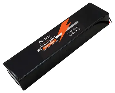 Image de Batterie, capacité 10000 mAh, caractéristiques de sécurité, connecteur XT60