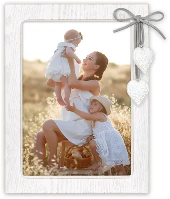 Immagine prodotto di Cornice per foto Ellen 15x20 cm bianca in legno con applicazione a cuore