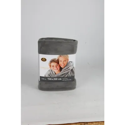 Produktbild von Gözze Premium Wohn- & Kuscheldecke Montana 150x200cm, Farbe:Silber