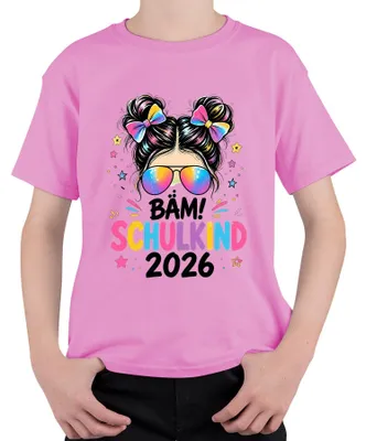 Productafbeelding van BÄM! SCHOOLKIND 2026. T-shirt voor meisjes, met opdruk "Eerste klas", model "Messy Bun", roze, maat 104