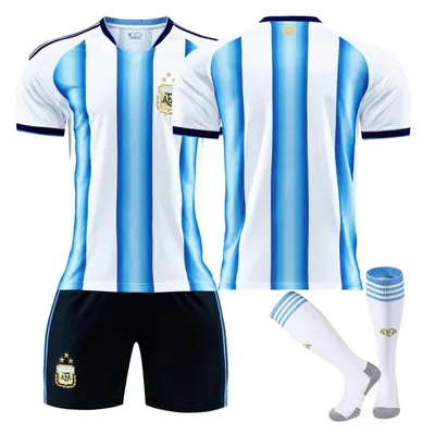 Immagine prodotto di Nessun nome, nessun numero. Maglie da casa per la Coppa del Mondo 2026 in Argentina. Taglie disponibili per adulti e bambini. TAGLIA: 18