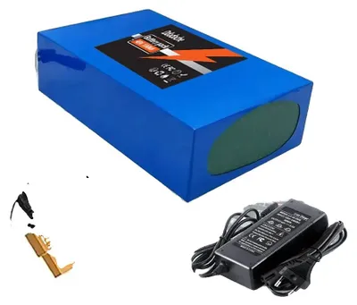 Produktbild von Lithium-Batteriepack, 100Ah Kapazität, integriertes BMS, XT60-XT30-Ladegerät