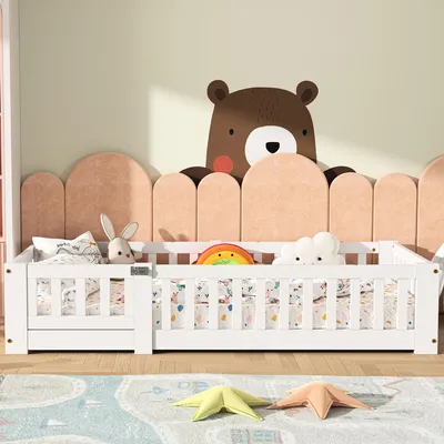 Zdjęcie produktu dla Łóżeczko dziecięce UnboxG 80 x 160 cm, białe, z ramą z listew i barierką zabezpieczającą, gotowe do użycia łóżeczko z drzwiczkami dla małych dzieci, solidne drewniane łóżeczko na okres wzrostu