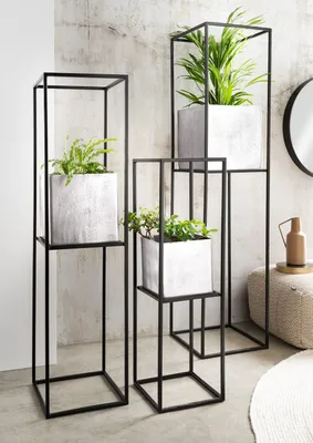 Produktbild von Pflanzensäule Plant aus Aluminium und Metall 34 x 120 x 34 cm Silber