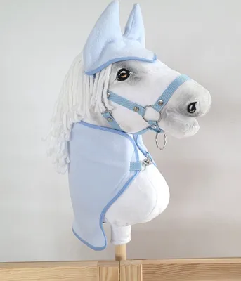 Immagine prodotto di Set Hobby Horse A3: tappeto + paraorecchie - azzurro
