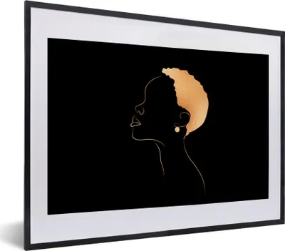 Produktbild von MuchoWow® Gerahmtes Poster Frau - Strichzeichnung - Schwarz - Gold 40x30 cm - Poster mit Schwarzem Bilderrahmen Wandposter Rahmen Foto Bilder - Bilderrahmen - Poster im Rahmen