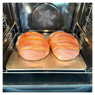Produktbild von Backstahl für Pizza und Brot 8mm - 38 x 33cm - Für knusprige Ergebnisse wie aus dem Steinofen
