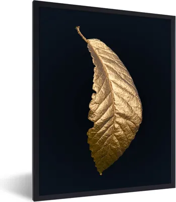 Produktbild von MuchoWow® Gerahmtes Poster Blätter - Luxus - Gold - Schwarz - Natur 60x80 cm - Poster mit Schwarzem Bilderrahmen Wandposter Rahmen Foto Bilder - Premium - Wanddeko Wohnzimmer