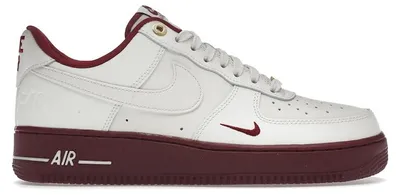 Immagine prodotto di Nike Air Force 1 Low '07 SE, edizione speciale per il 40° anniversario, colore Sail Team Red (donna) - taglia EU 36.5