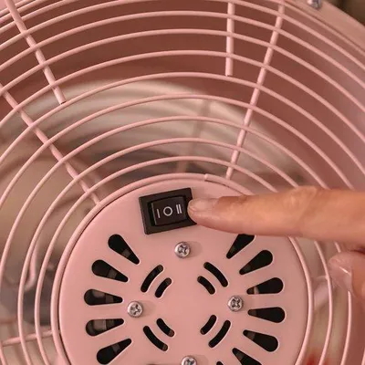 Produktbild von Stehventilator 25cm rosa Retro Klassik
