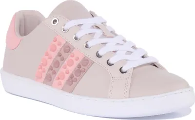 Obrázek produktu pro Guess Jacobb Dámské šněrovací kožené tenisky s cvočky Nude – undefined / Nude