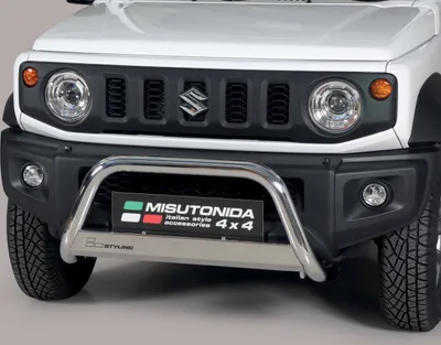 Produktbild von J&J AUTOMOTIVE | Ladekantenschutz Stoßstange Schweller Für Suzuki Jimny ab 2018 Ø 63mm, Edelstahl Chrom, Auf Stoßfänger, Hinten, Stoßstangen, Ladekantenschutz, Kofferraum Schutz