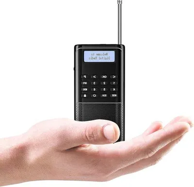 Image de Radio numérique portable avec batterie rechargeable, DAB+ et FM, noir
