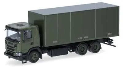 Obrázok produktu pre Herpa 747226 – 1:87 Scania XT17 nákladné auto s návesom, 3-nápravové, „Švédska armáda“ –