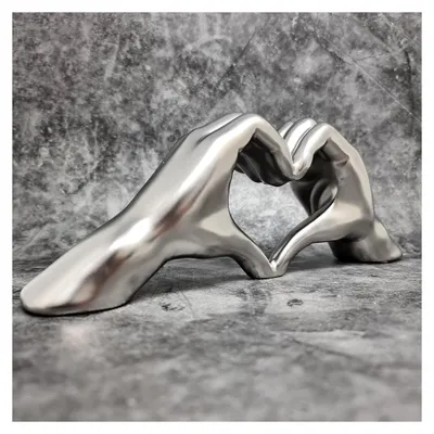 Produktbild von Keramische Skulptur Herzfigur – Handwerk – 31 x 11 x 7 cm