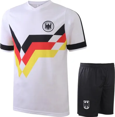 Produktbild von EK 88 Deutschland Fußball Trikot Set - Kinder und Erwachsene - 128