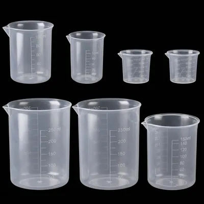 7-teiliges Kunststoff-Messbecher-Set, 30–250 ml, transparent