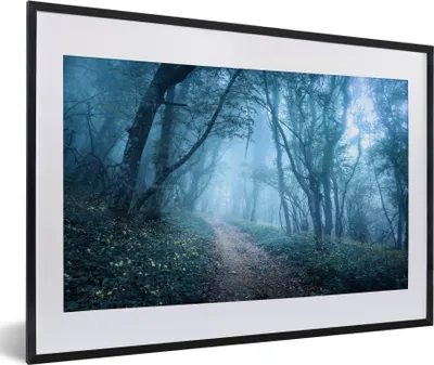 Produktbild von MuchoWow® Gerahmtes Poster Bäume - Natur - Nebel 60x40 cm - Poster mit Schwarzem Bilderrahmen Wandposter Rahmen Foto Bilder - Schlafzimmer - Plakat in Rahmen - Drucken