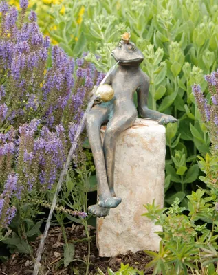 Produktbild von Bronzefigur Wasserspeier Froschkönig Gunter 32cm Rottenecker Bronze Frosch