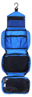 Imagen del producto de Estuche de aseo impermeable con gancho para colgar, color verde