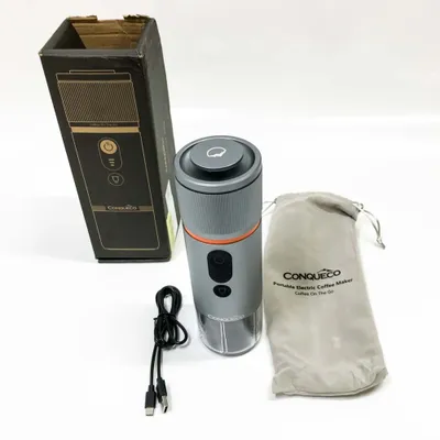 Obrázok produktu pre CONQUECO Kávovar do auta Espresso Maker 12V: Prenosný dobíjací kávovar na kempovanie - Mini mobilný kávovar na kapsuly na cesty pre obytné auto - kompatibilný s kapsulami NS (strieborný)