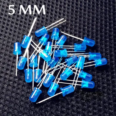 Image de 100 Pcs LED Diode 5mm Blue LED Luminous Lamp Electronic Components Kit