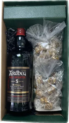 Produktbild von Geschenkbox - Whisky - Grün - ARDBEG Wee Beastie 5 ans - Schwarzer Nougat Weich MAISON JONQUIER