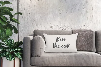 Produktbild von MuchoWow® Zierkissen Sofakissen Wohnzimmer Dekokissen 50x30 cm Zitate - Sprichwörter - Koch - Küss den Koch - Wohnzimmerdekoration - Polster mit Photo