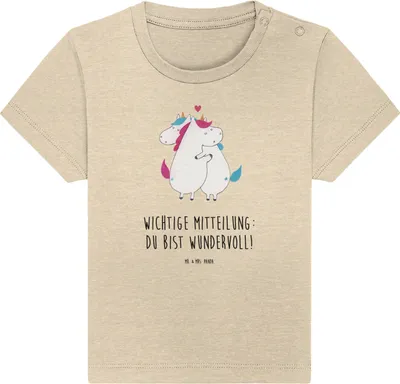 Produktbild von Mr. & Mrs. Panda Babyshirt Einhorn Mitteilung 6. - 12. Monat - Natural Raw - Geschenk, Spruch, Liebe, Valentinstag,  T-Shirt, Baby, Unicorn, Einhörner, Oberteil