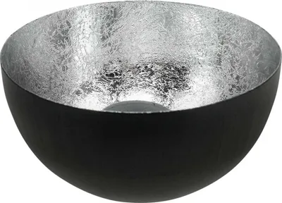 Produktbild von Moderner Kerzenhalter für stilvolle Dekoration aus hochwertigem Metall