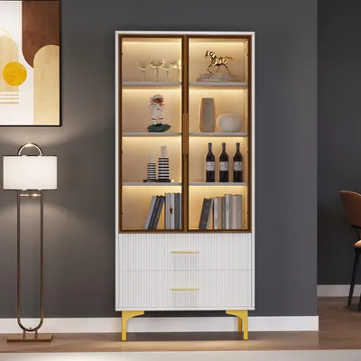 Immagine prodotto di Vetrina in vetro bianco con due ante in vetro, dimensioni 70x35x150 cm, dotata di tre ripiani interni, due cassetti e illuminazione LED controllabile tramite app, ideale per soggiorno e ufficio