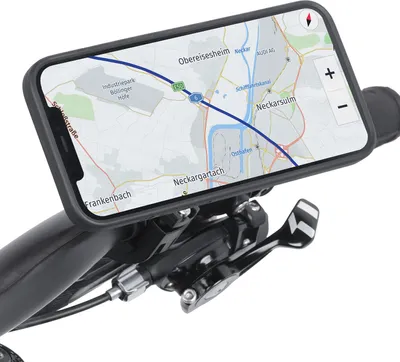 Produktbild von Wicked Chili QuickMOUNT Fahrrad-/Motorradhalterung mit Schutzhülle für Apple iPhone 13 / 13 Pro / 14 (6,1 Zoll), schwarz, schlank, aus Polycarbonat und Mikrofaser, Gehäuse 15 x 7,5 x 1 cm, 38g, max. 32 mm Lenkerdurchmesser