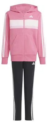 Productafbeelding van adidas Unisex Kinder Seizoenscollectie Essentials Tiberio Trainingspak met 3 strepen, fleece