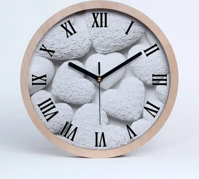Produktbild von Holzuhr 25fi cm wanduhr - schwarze Spitzen - Weißer Hintergrund Herz