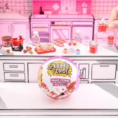 Imagen del producto de MGA's Miniverse: Crea miniaturas con cariño (artículos surtidos)