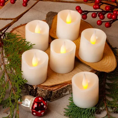 Produktbild von Hellum LED Wachskerzen 6 Stück Echtwachs Weiß – flackernde Flamme, batteriebetrieben, Ø 5 cm x 6 cm 572100