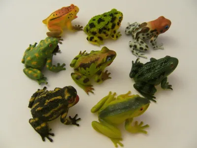 Produktbild von Frösche 8erSet, Frosch Spieltiere 7cm Spielzeug Spieltiere Kröten Kröte