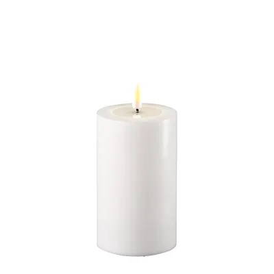 Produktbild von Deluxe HomeArt "Deluxe HomeArt LED  Stumpenkerze real Flame mit Wachs 7,5 x 12,5cm weiß"