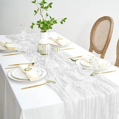 Obrázok produktu pre Biely záves na stôl – Romantická dekorácia – Jedinečný kus – 90 x 400 cm – Sieťovina