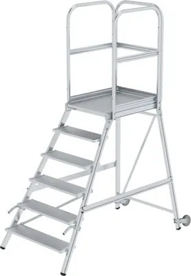 Produktbild von Podesttreppe einseitig begehbar mit Rollen und Griffen | Aluminium geriffelt | 6 Stufen | Rutschsichere Leiterschuhe