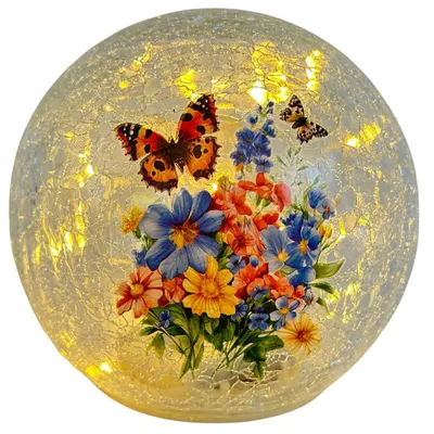 Produktbild von abc HOME LED Glaskugel „Blumen & Schmetterling“ – 14 cm – Leuchtkugel mit Craquelé-Effekt – Batteriebetriebene Dekokugel mit 20 warmweißen LEDs