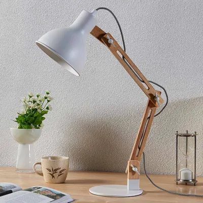 Immagine prodotto di Lampada da tavolo Lindby Shivanja, legno, orientabile, E27
