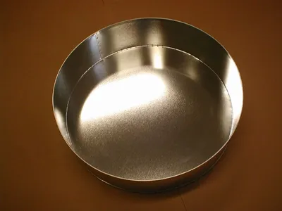 Produktbild von CZ forma d24cm, 1dno dortová, střední plná, pocín