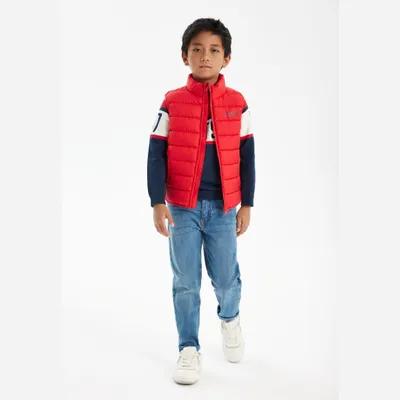 Immagine prodotto di Gilet imbottito Minoti, in poliestere, colore rosso, per ragazzi - Gilet termico per bambini con colletto alto e zip