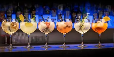 Immagine prodotto di Set di bicchieri da vino e da cocktail, 6 pezzi, con confezione regalo